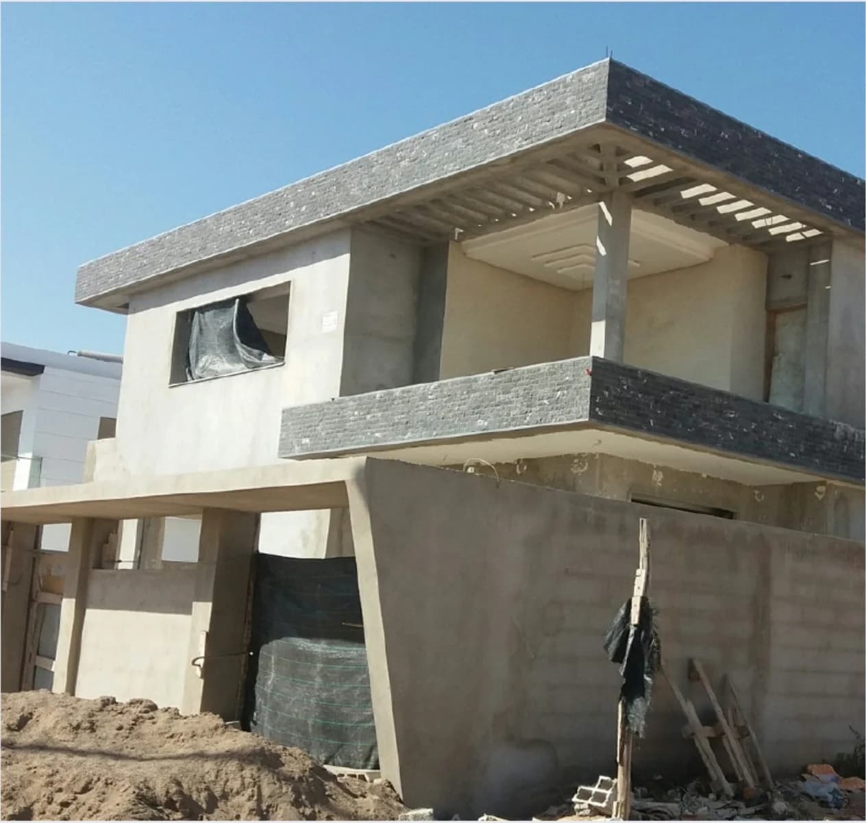 Villa Founty pendant les travaux de construction